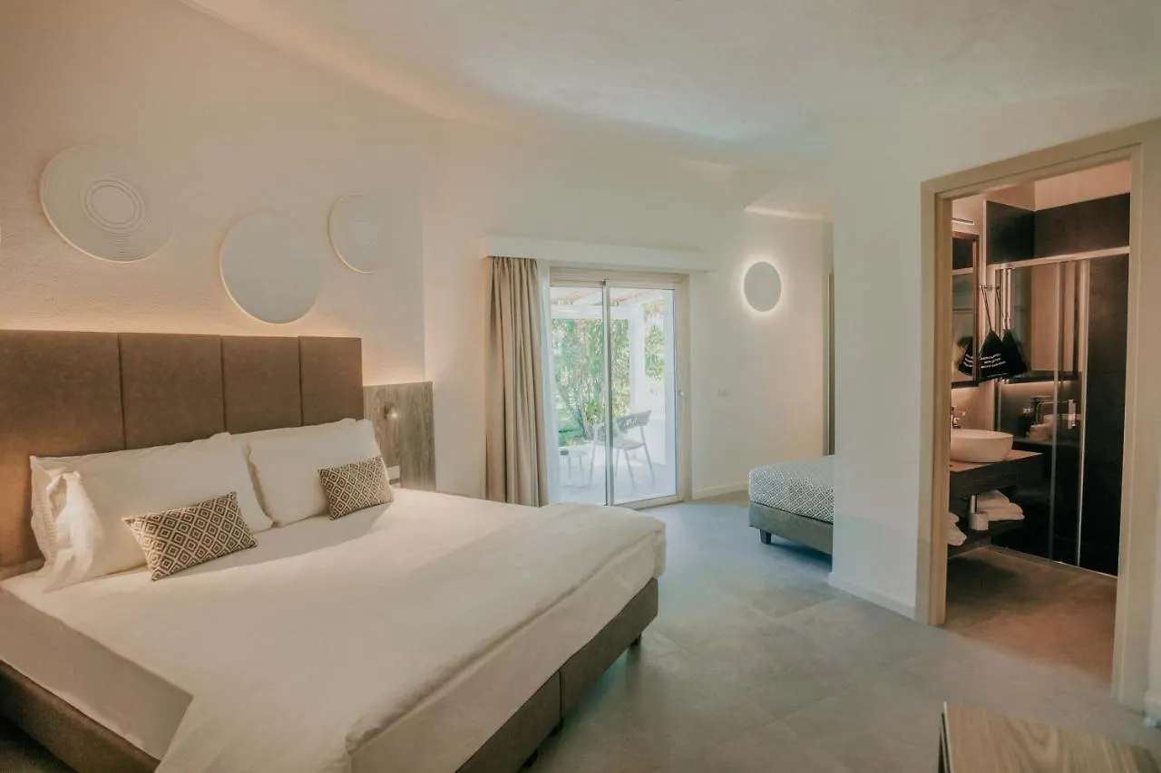 Hotell Amasea Resort San Teodoro